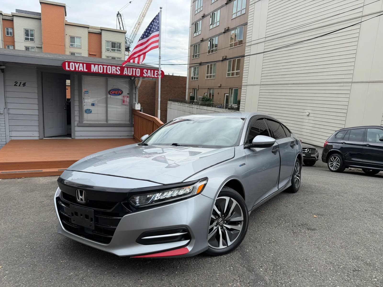Used 2019 Honda Accord Hybrid image 1