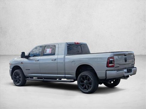 Used 2024 RAM 2500 Laramie w/ Night Edition image 8