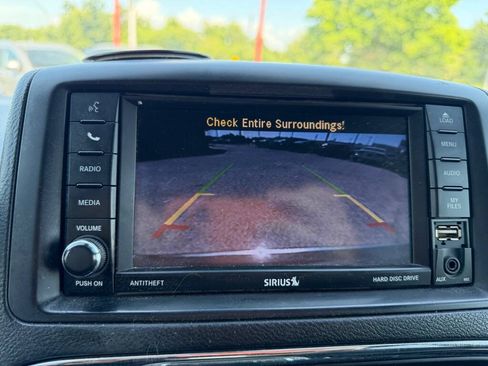 Used 2019 Dodge Grand Caravan SXT FWD image 15