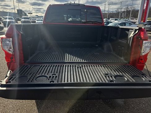Used 2024 Nissan Titan SV w/ Accessory Utility Package image 35