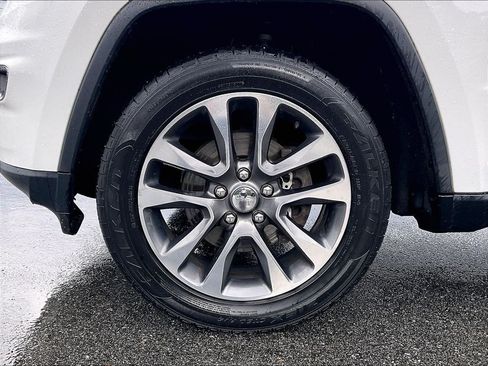 Used 2018 Jeep Grand Cherokee Limited w/ Luxury Group II AWD/4WD image 7