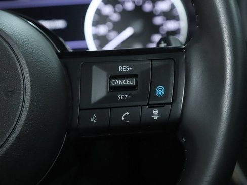 Certified 2023 Nissan Rogue SV w/ SV Premium B Package AWD/4WD image 25