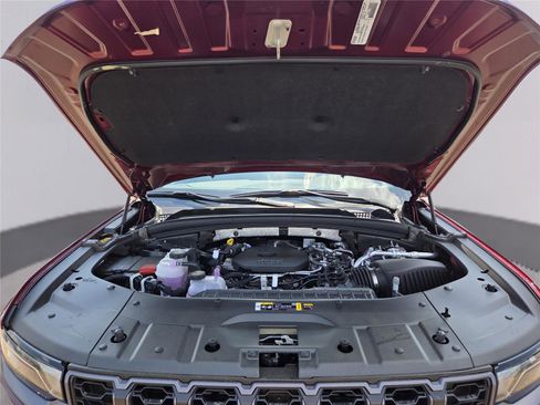 New 2026 Jeep Grand Cherokee L Limited image 35