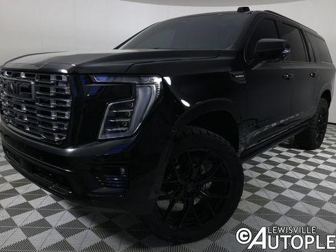 Used 2026 GMC Yukon XL Denali Ultimate AWD/4WD image 1