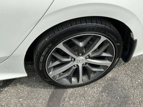 Used 2023 Honda Civic Touring image 18