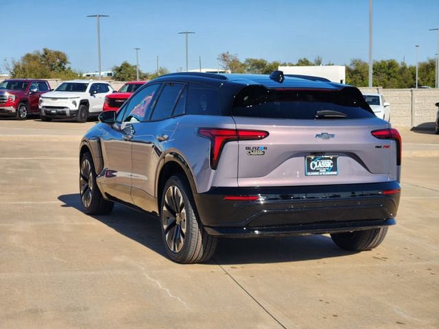 New 2026 Chevrolet Blazer EV RS w/ Super Cruise Package AWD/4WD image 6
