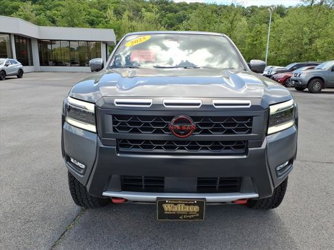 Certified 2025 Nissan Frontier PRO-4X w/ Pro Premium Package AWD/4WD image 14