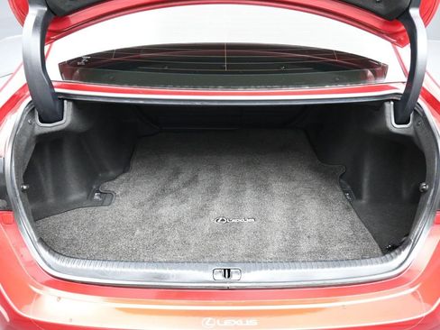 Used 2017 Lexus RC 350 image 41