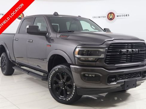 Used 2022 RAM 2500 Laramie AWD/4WD image 1