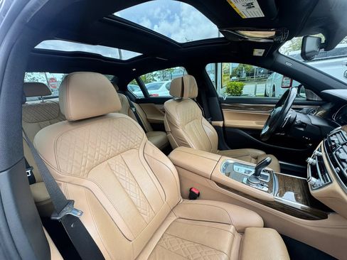 Used 2016 BMW 750i xDrive AWD/4WD image 20