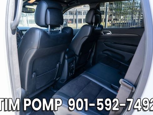 Used 2020 Jeep Grand Cherokee Altitude image 12