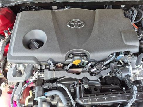 Used 2025 Toyota Camry SE w/ Convenience Package FWD image 21