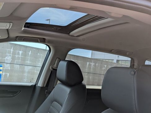 Used 2024 Honda CR-V EX-L image 15