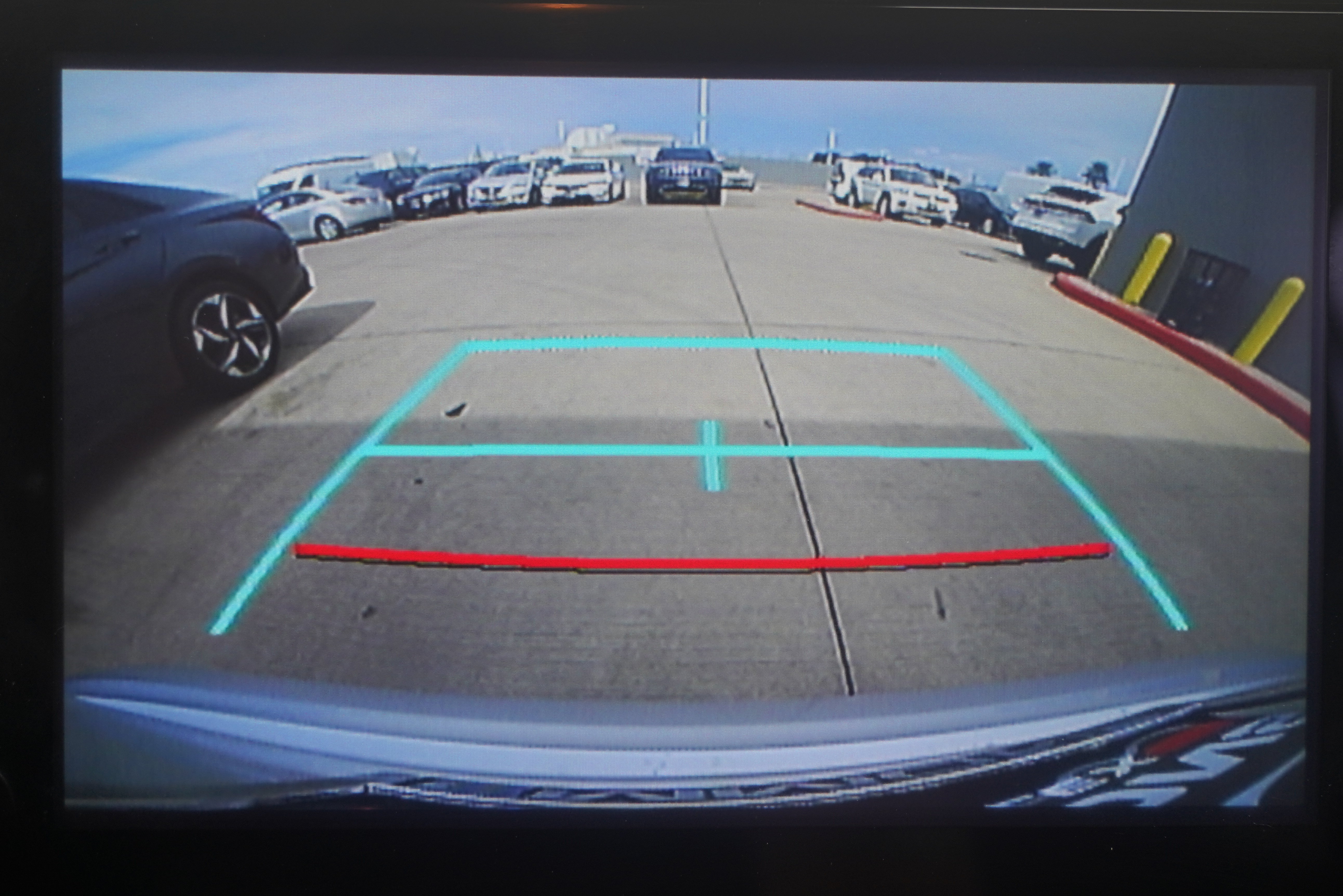 Used 2020 Toyota Corolla LE FWD image 17