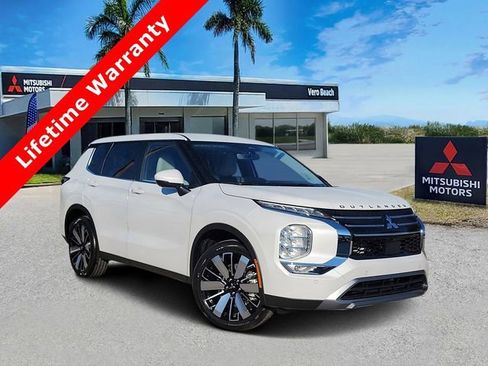 New 2026 Mitsubishi Outlander SE FWD image 1