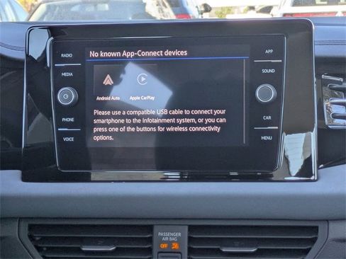 New 2026 Volkswagen Jetta SE image 17