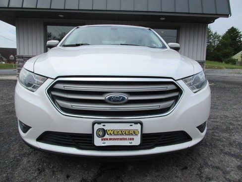 Used 2014 Ford Taurus SEL w/ Equipment Group 201A FWD image 3