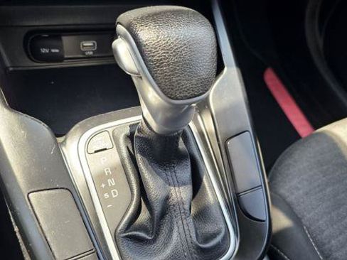 Used 2020 Kia Soul S FWD image 24