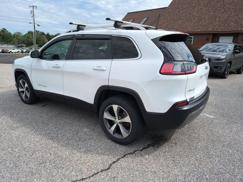 Used 2020 Jeep Cherokee Limited AWD/4WD image 3