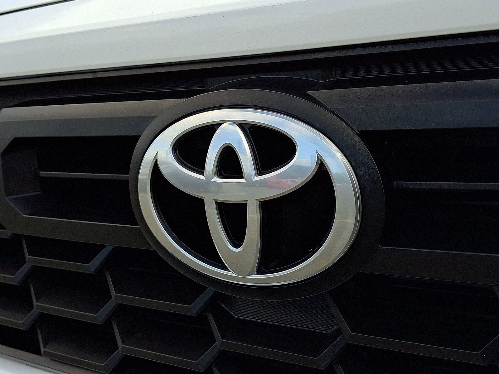 Used 2025 Toyota Tacoma TRD Off-Road AWD/4WD image 30