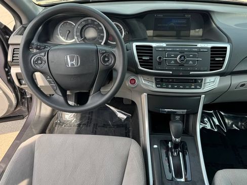 Used 2014 Honda Accord EX image 16
