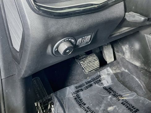 Used 2022 Jeep Compass Trailhawk w/ Trailhawk Convenience Group image 10