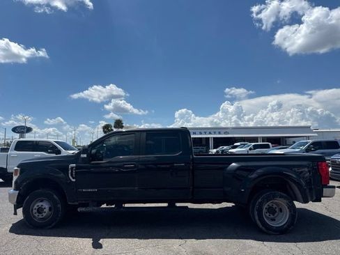 Used 2022 Ford F350 XL w/ Power Equipment Group AWD/4WD image 2