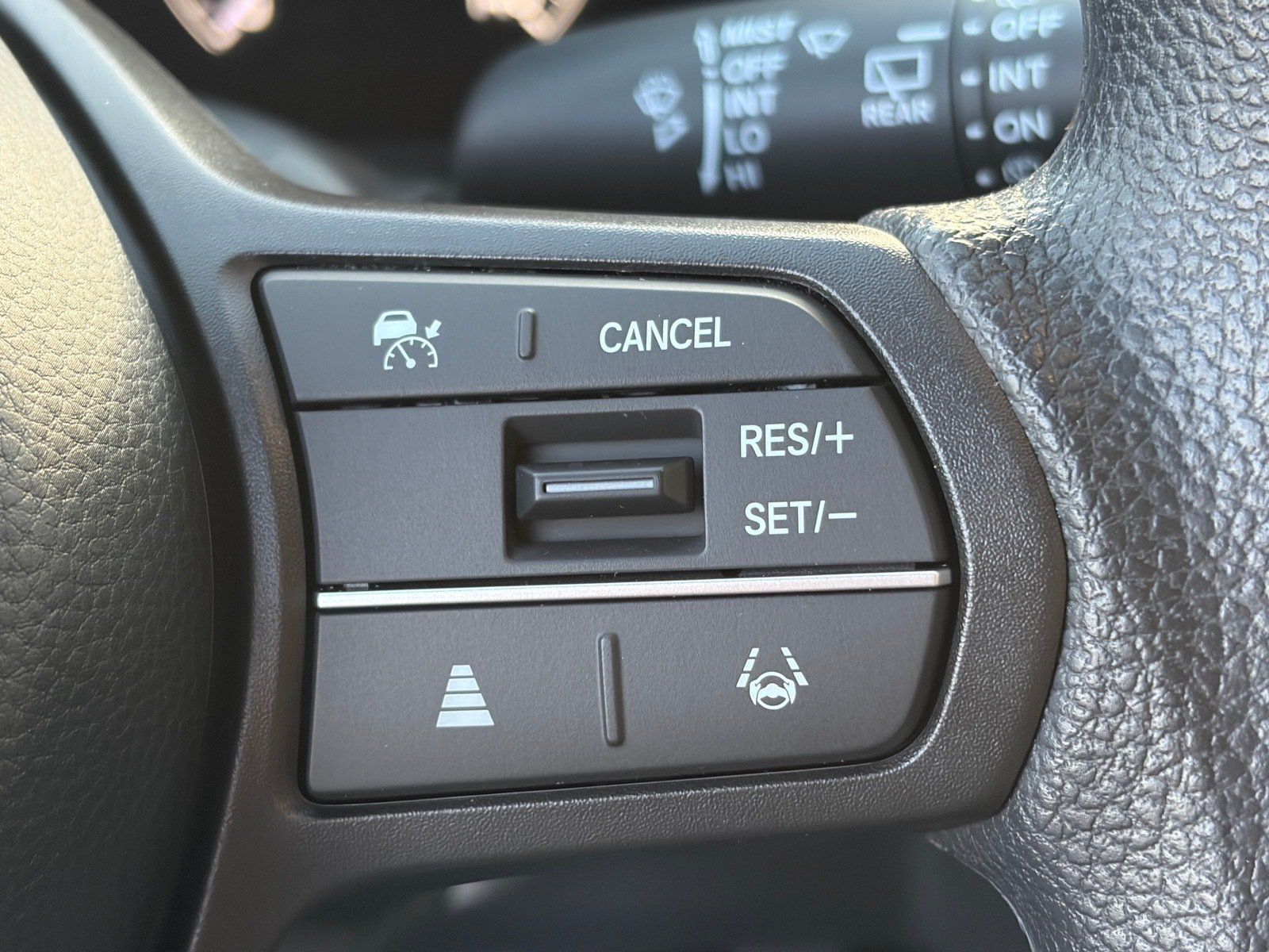 Used 2024 Honda HR-V LX image 20