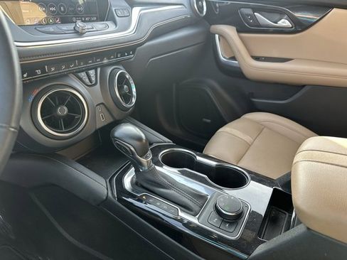 Certified 2022 Chevrolet Blazer Premier w/ Enhanced Convenience Package image 12