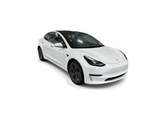 Certified 2022 Tesla Model 3 Long Range AWD/4WD image 8