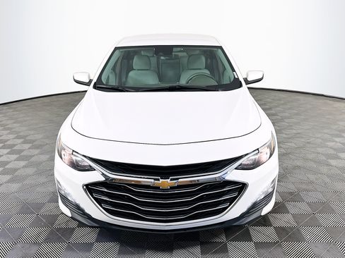 Used 2024 Chevrolet Malibu LT image 2