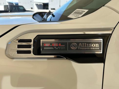 Used 2024 GMC Sierra 2500 Pro w/ Convenience Package image 23