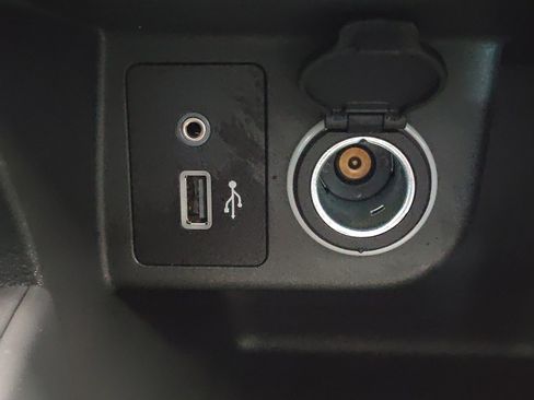 Used 2025 Nissan Kicks Play S FWD image 21