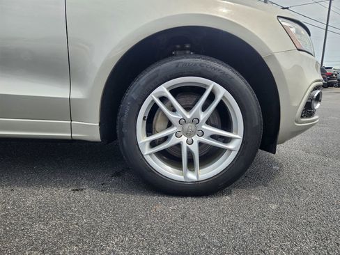 Used 2017 Audi Q5 3.0T Premium Plus w/ Technology Package image 12