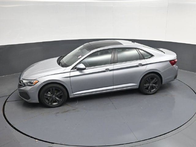 Used 2023 Volkswagen Jetta SE FWD image 43