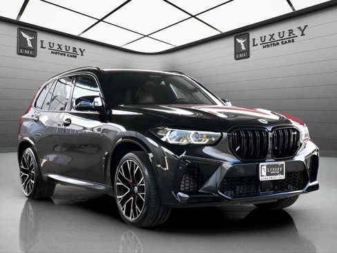 Used 2022 BMW X5 M w/ Competition Package 2 AWD/4WD image 3