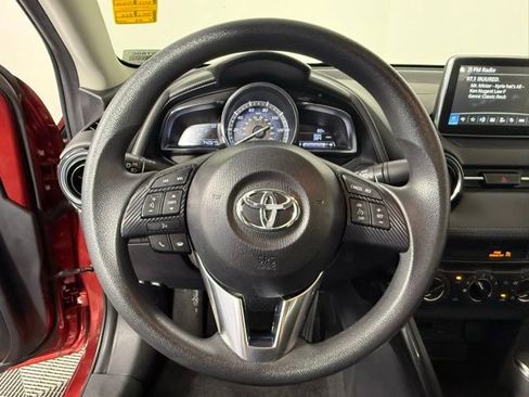 Used 2017 Toyota Yaris iA FWD image 16