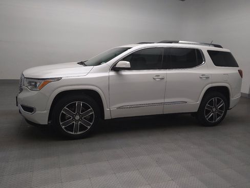 Used 2019 GMC Acadia Denali w/ Technology Package image 2