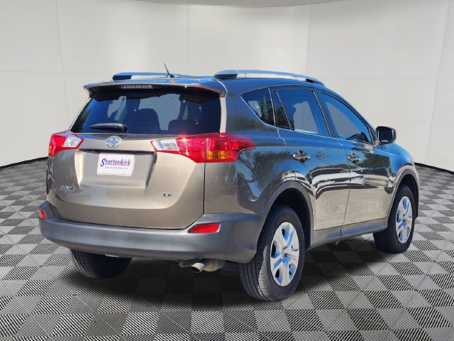 Used 2015 Toyota RAV4 LE FWD image 5