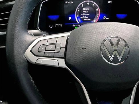 Used 2024 Volkswagen Jetta SE FWD image 20