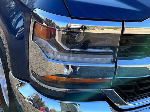 Certified 2017 Chevrolet Silverado 1500 LT w/ All Star Edition image 26