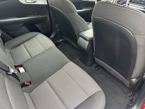 Certified 2023 Kia Forte LXS w/ LXS Technology Package FWD image 18