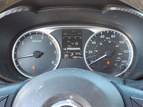 Used 2023 Nissan Versa S w/ Trunk Package image 14