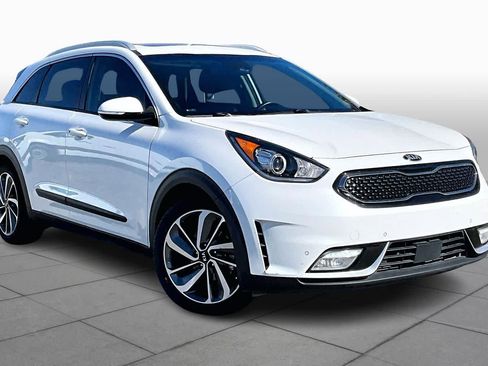 Used 2019 Kia Niro Touring image 2