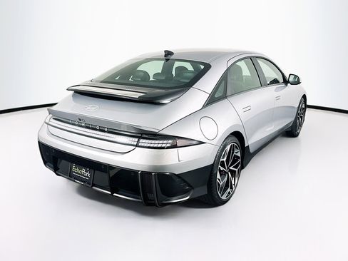 Used 2024 Hyundai Ioniq 6 SEL RWD image 9