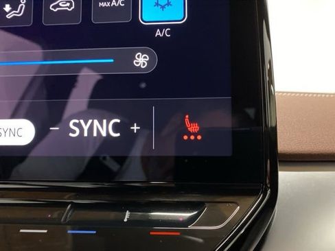 Used 2022 Volkswagen ID.4 Pro S RWD image 59