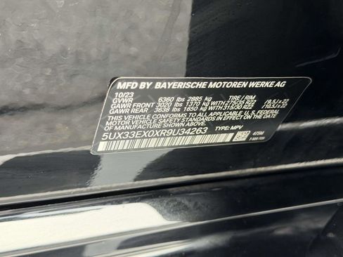 Used 2024 BMW X6 xDrive40i w/ Executive Package image 27