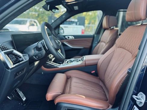 New 2026 BMW X7 xDrive40i w/ M Sport Package image 19