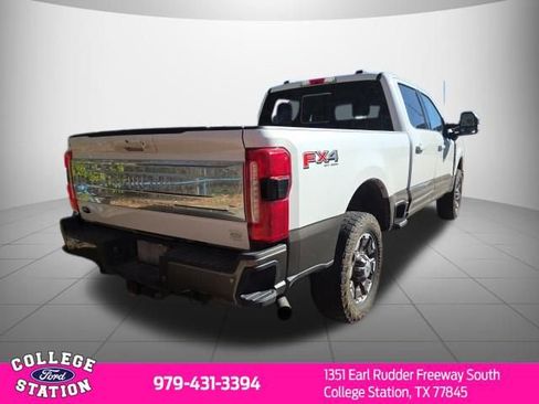 Used 2023 Ford F250 King Ranch w/ FX4 Off-Road Package image 4