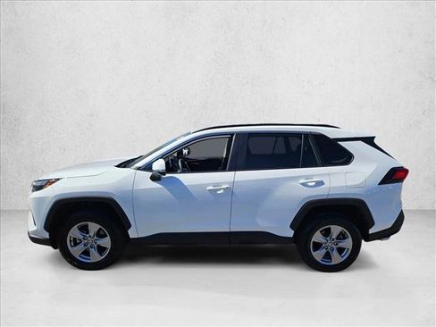 Used 2025 Toyota RAV4 XLE image 9